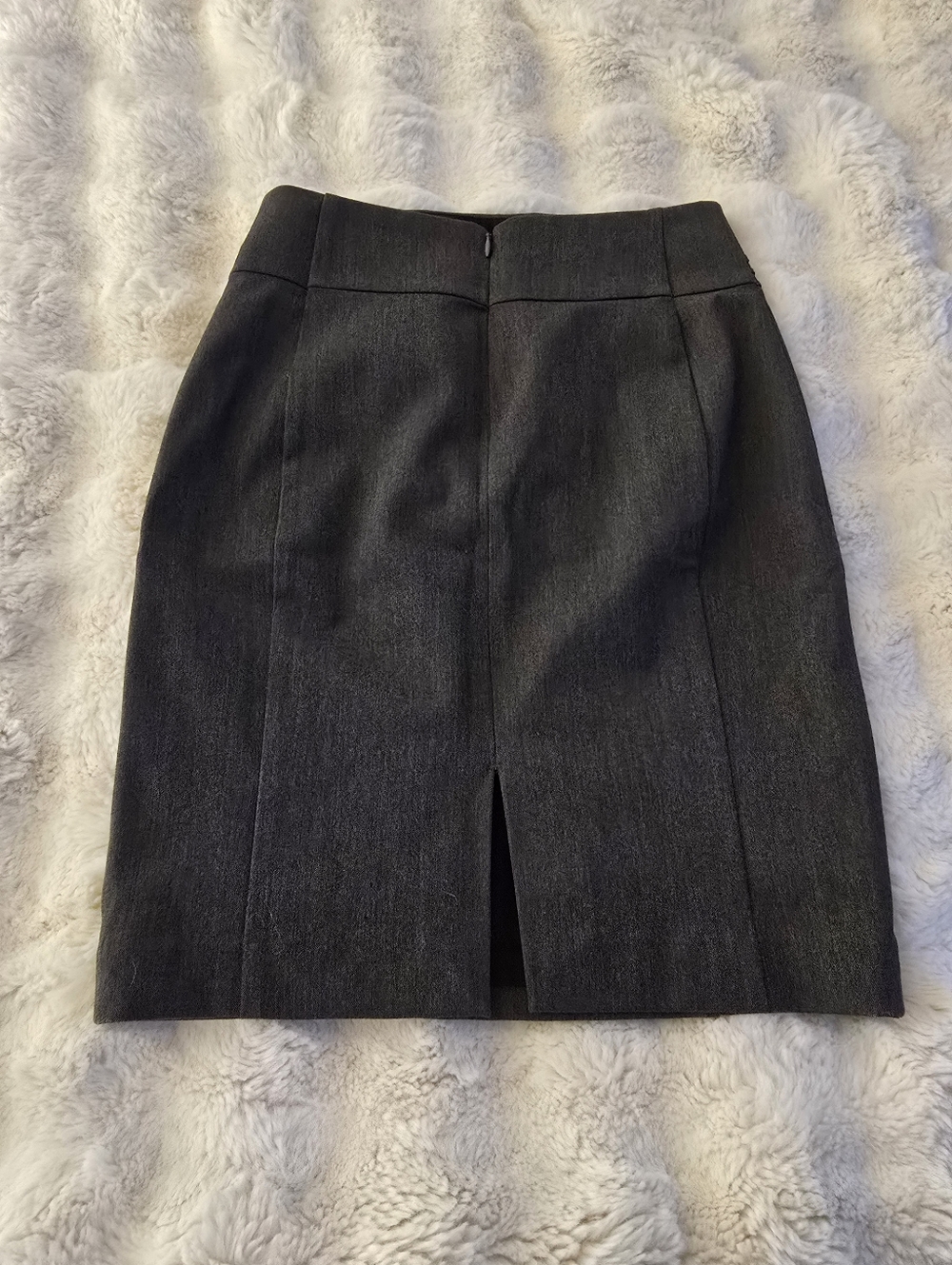 Express Pencil Skirt - Picture 2 of 3